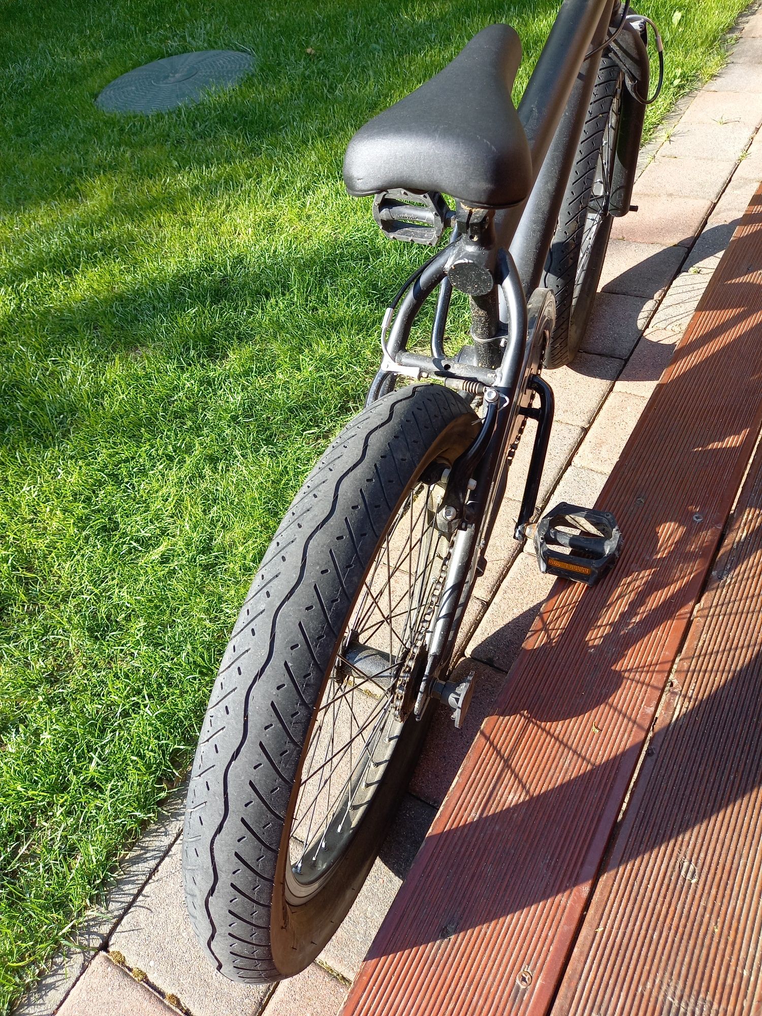Rower typu BMX prawie nowy