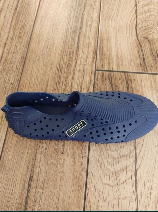 Buty do wody niebieskie 39