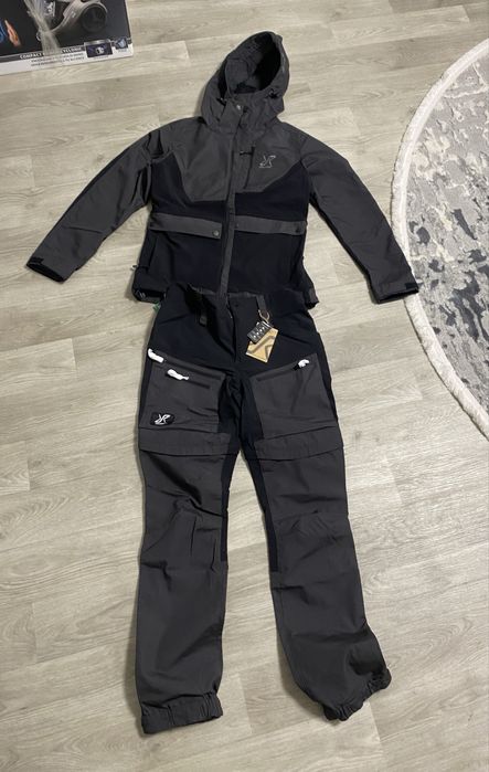 Новий тактичний костюм Revolution Race