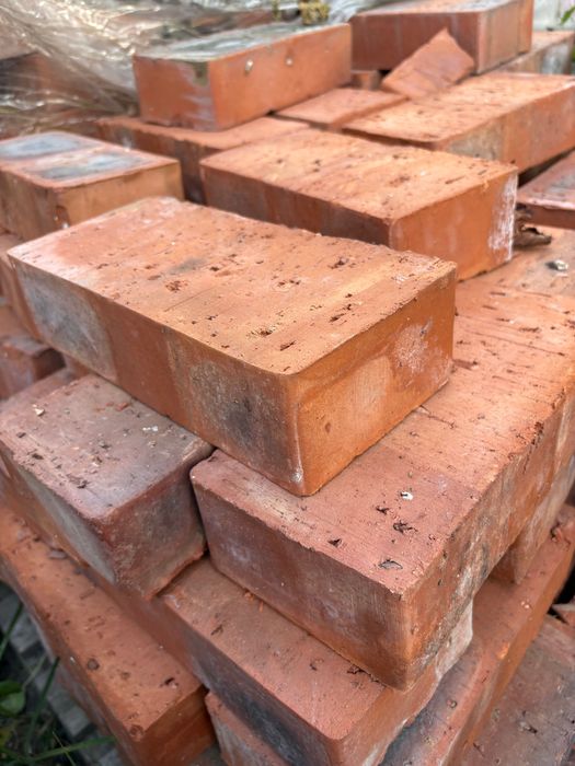 Cegła palona budowlana