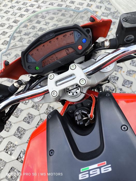 Ducati Monster 696 z 2010 roku A2 piękny stan świene lakierowanie