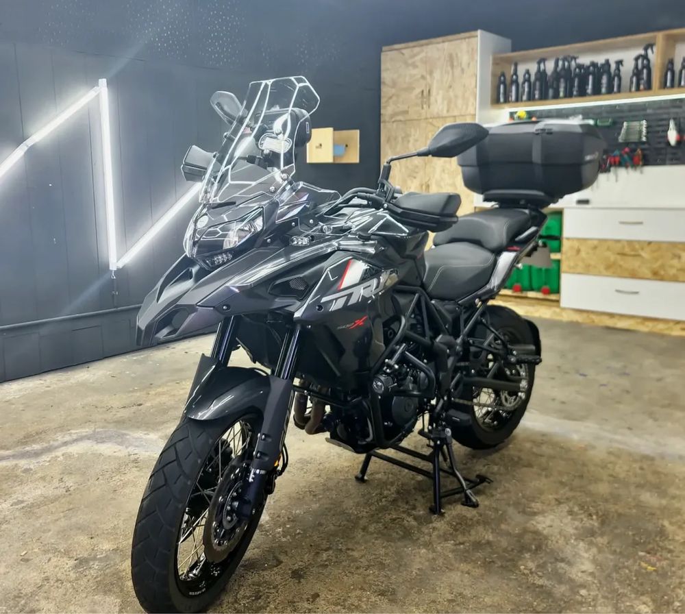 Benelli TRK 502 X