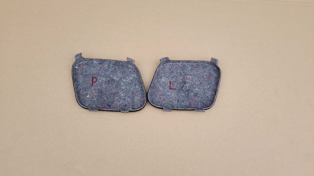 RENAULT MEGANE III 3 HB zaślepka bagażnika prawa lewa boczek