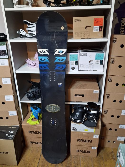Deska snowboardowa Nitro Fate 152 cm snowboard