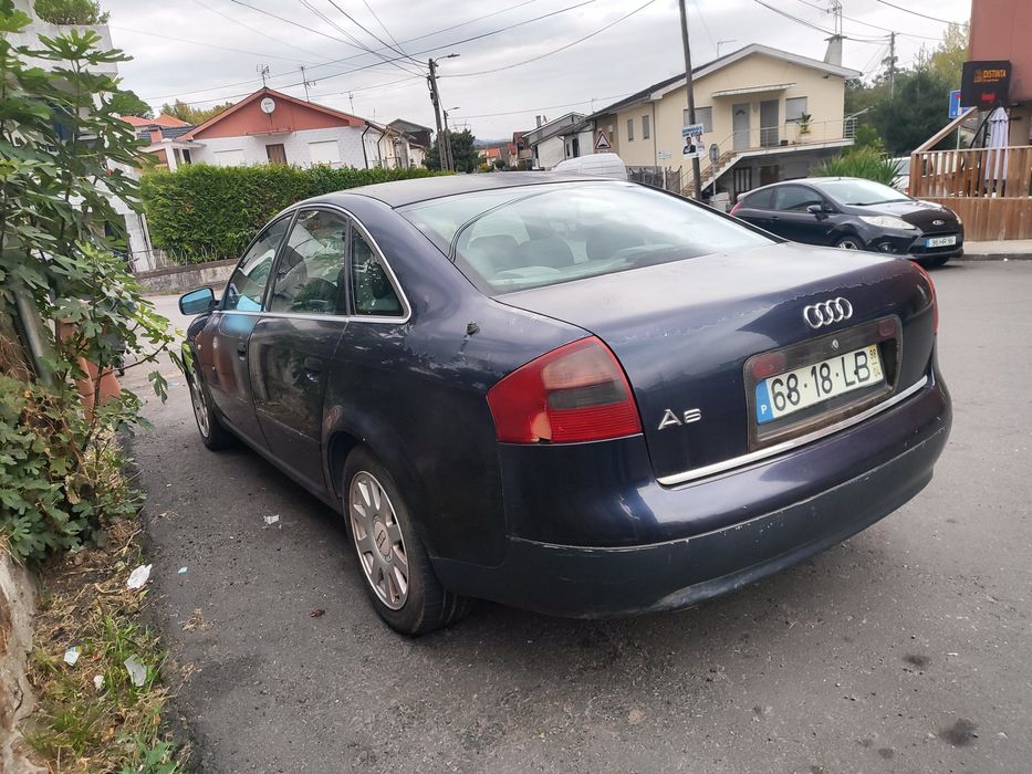 Audi A6 2000 cilindrada