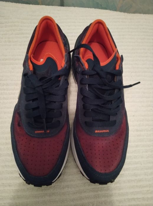 Кросівки Nike , ідеальний стан