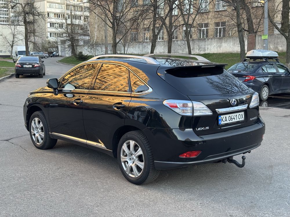 Продам lexus rx450h