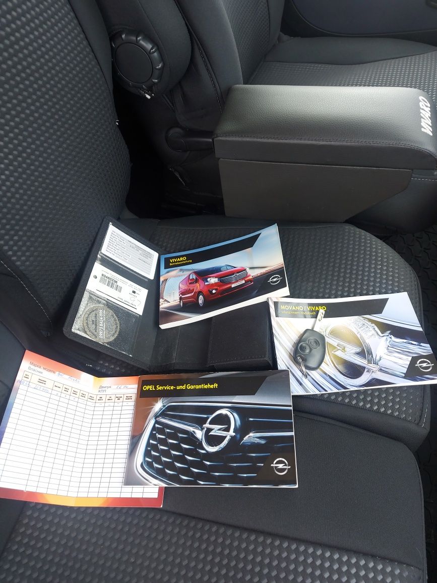 Продам або обміняю на кросовербус OPEL VIVARO 2017