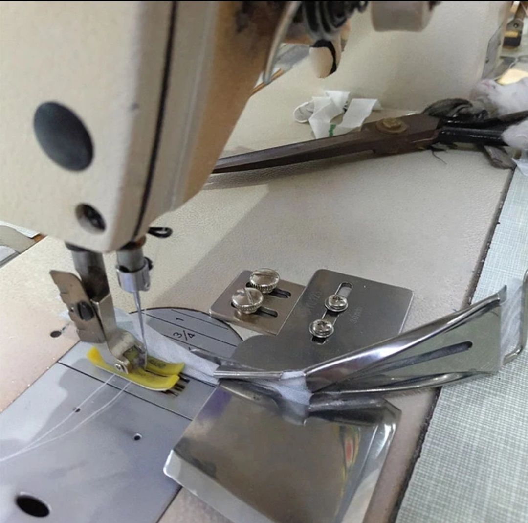 Окантователь  для промышленной швейной машины