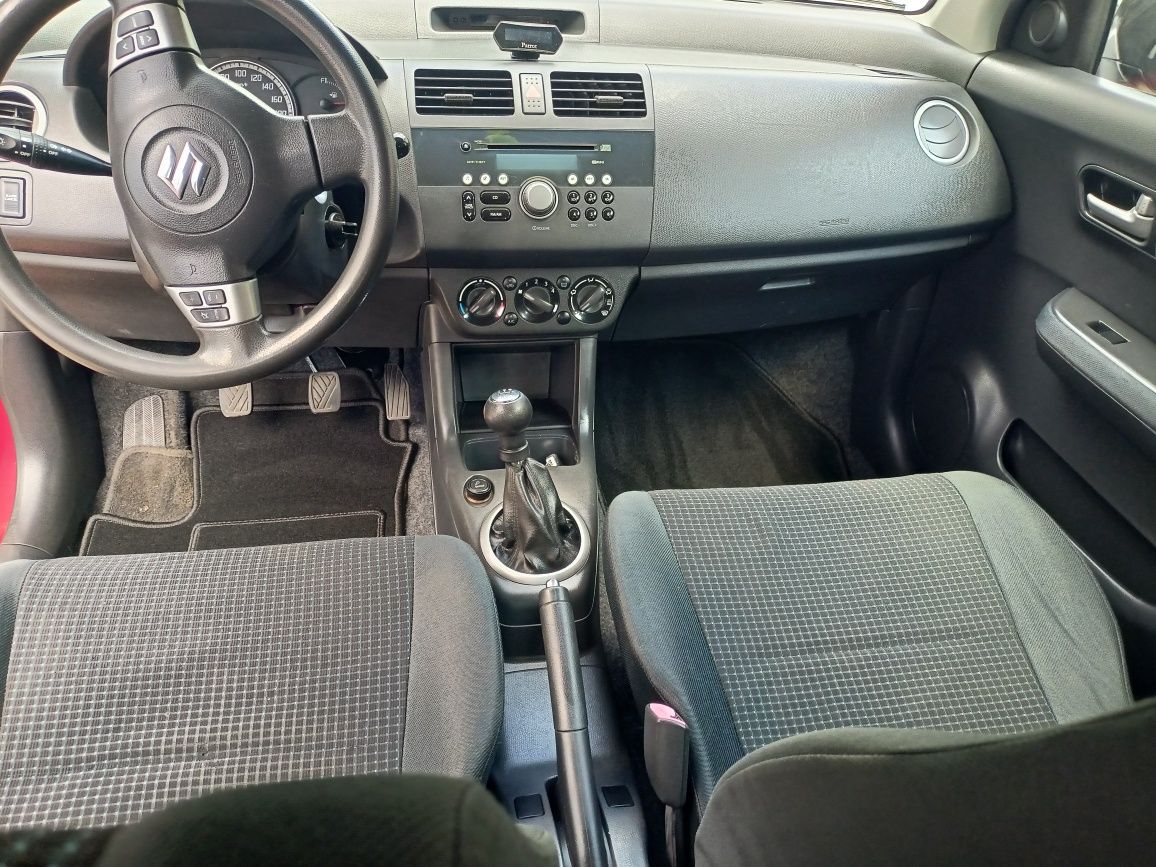 Suzuki Swift 1.3 benzyna