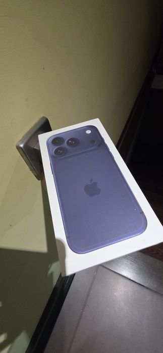 iPhone 17 PRO 512 NOVO
