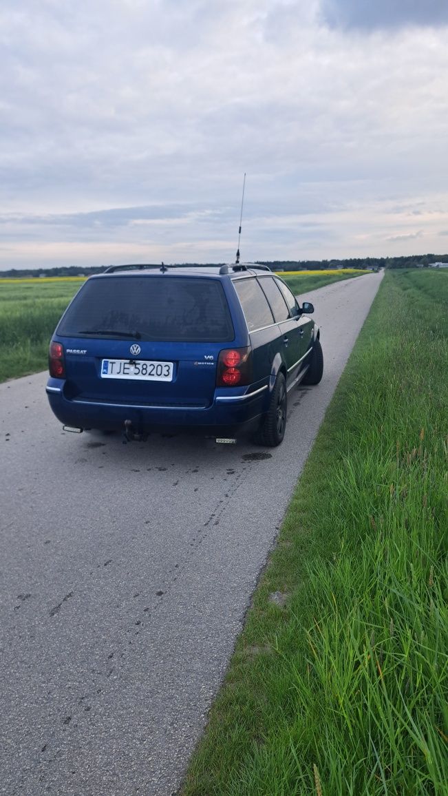 VOLKSWAGEN PASSAT B5 Kombi 2.8 V6 4Motion