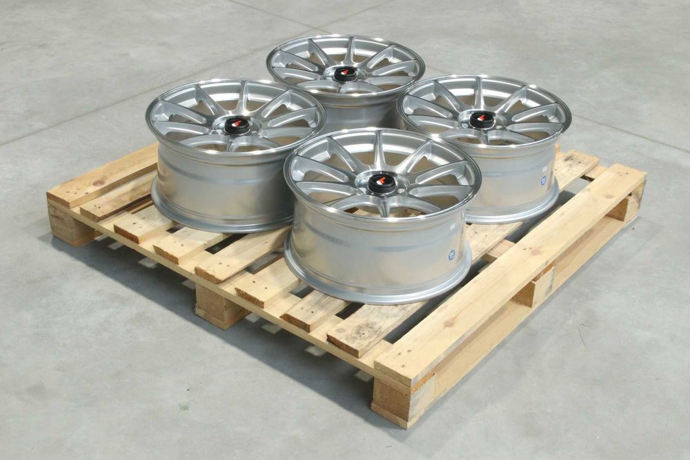 OUTLET! Felgi Japan Racing JR11 17x8 ET35 5x100 Silver Machined Face