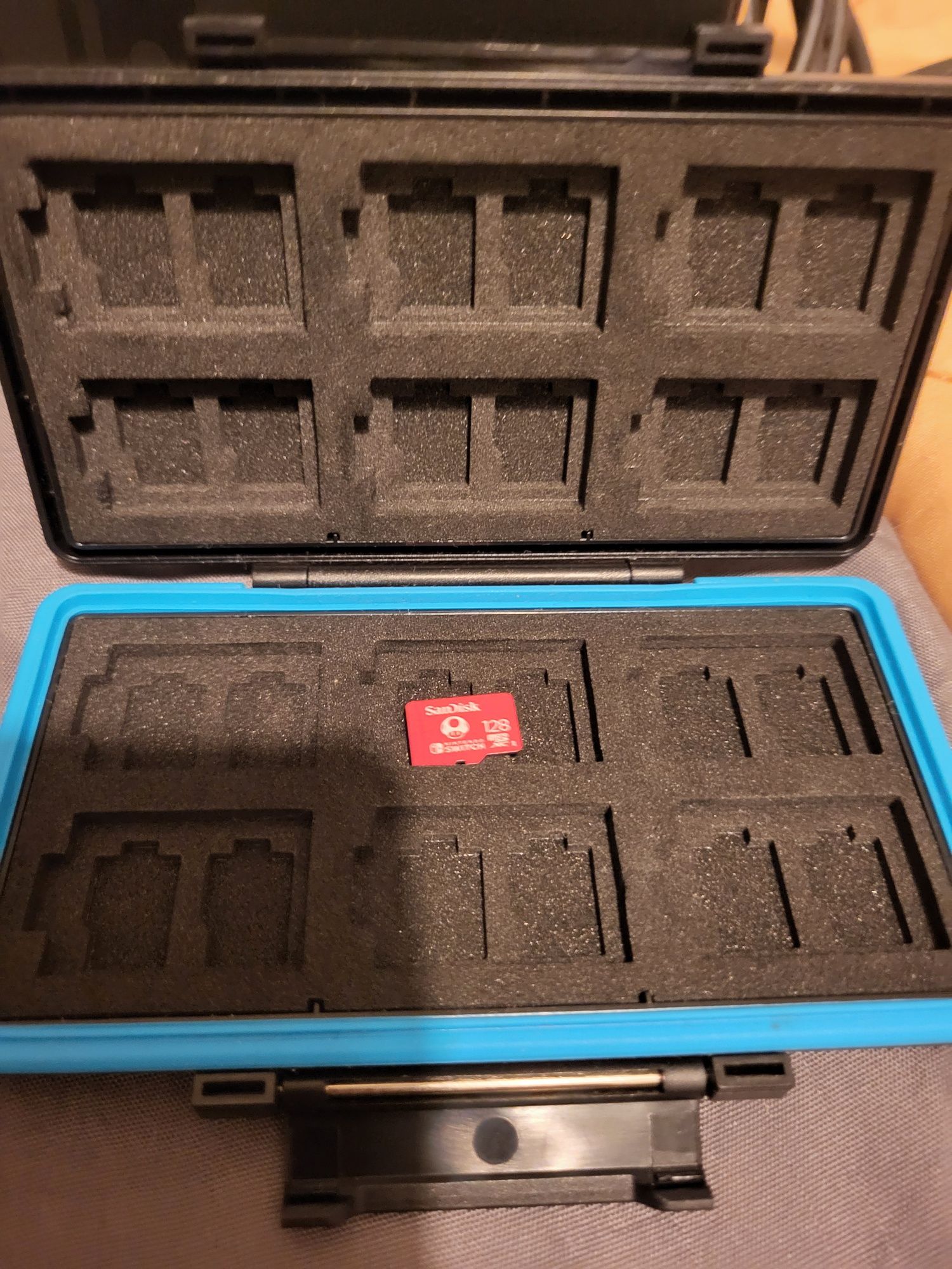 Nintendo Switch com acessórios
