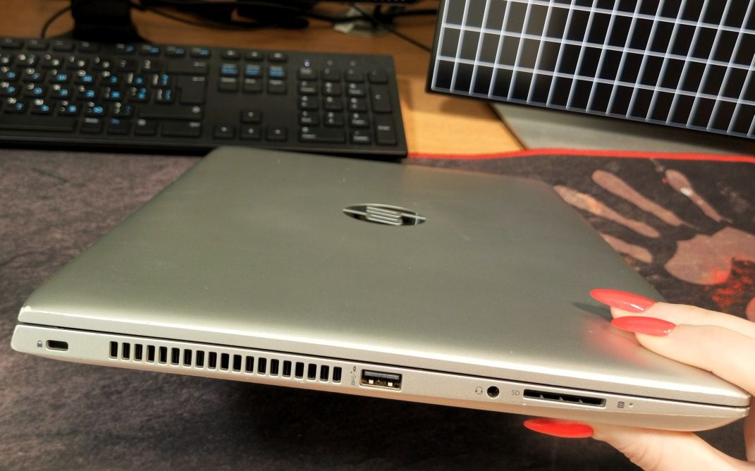 Ноутбук сенсорний HP ProBook 440 G5 i5-8250u 8/256gb SSD M.2 NVMe DDR4