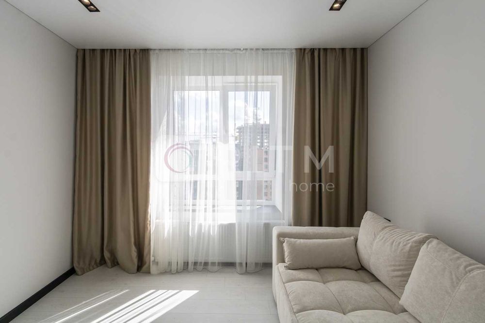 Унікальна та повністю комплектна 2х кімнатна біля озера в ЖК Міленіум