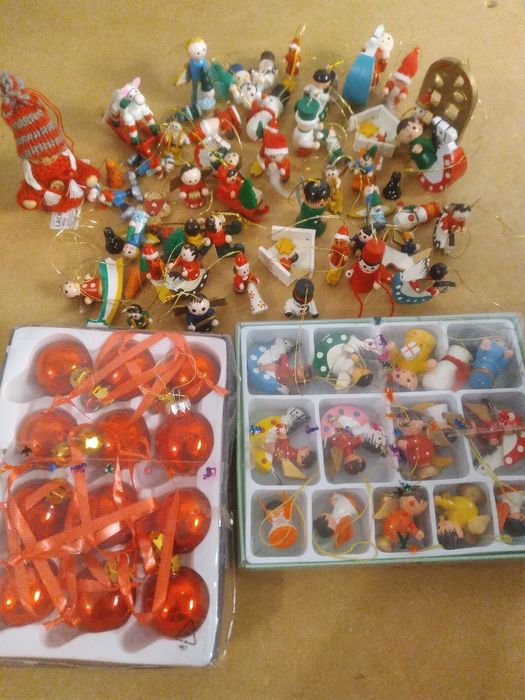 Іграшки на ялинку