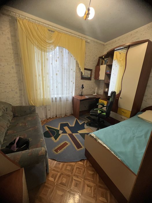 Продам 3комнатную квартиру в центре с АГО(Sher)