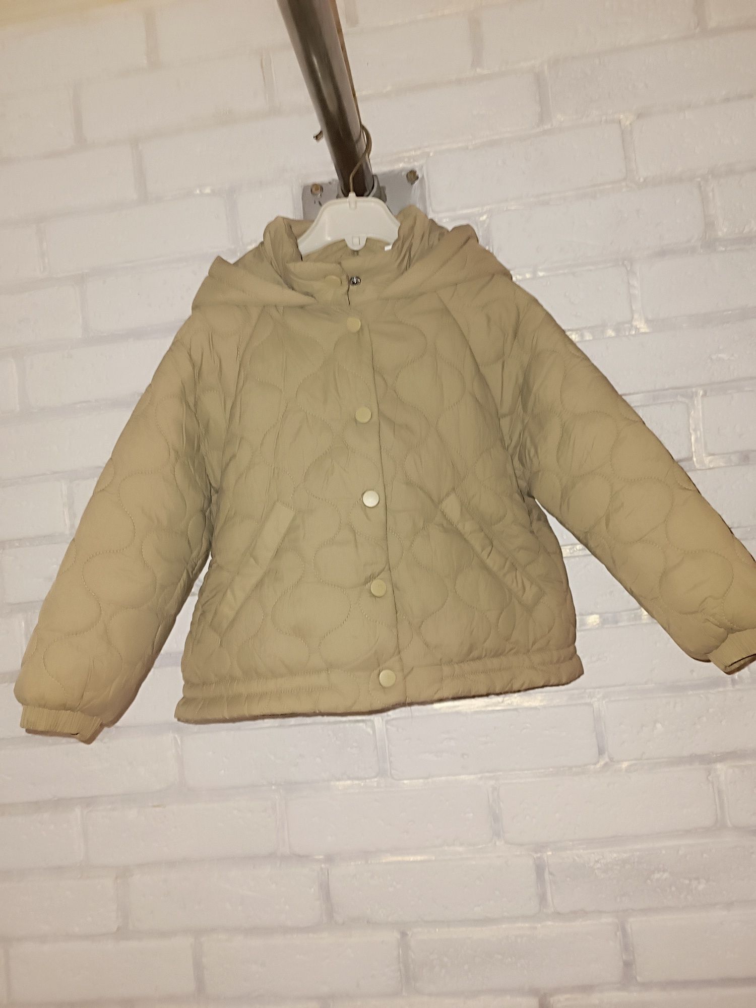 Zara весняна курточка дитяча  104