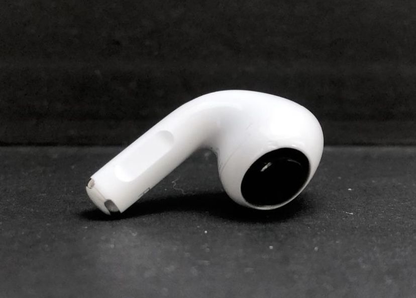 Prawa stuchawka AirPods pro 1 gen. A2083