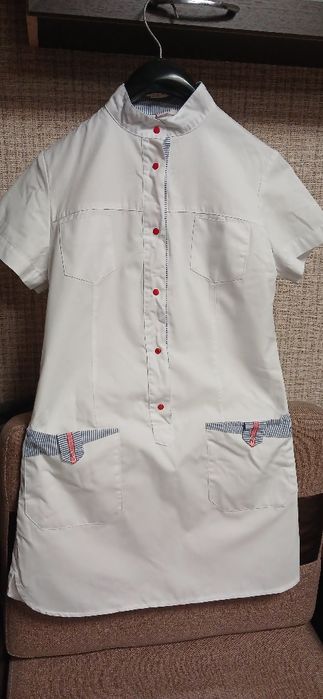 Медичний халат жіночий