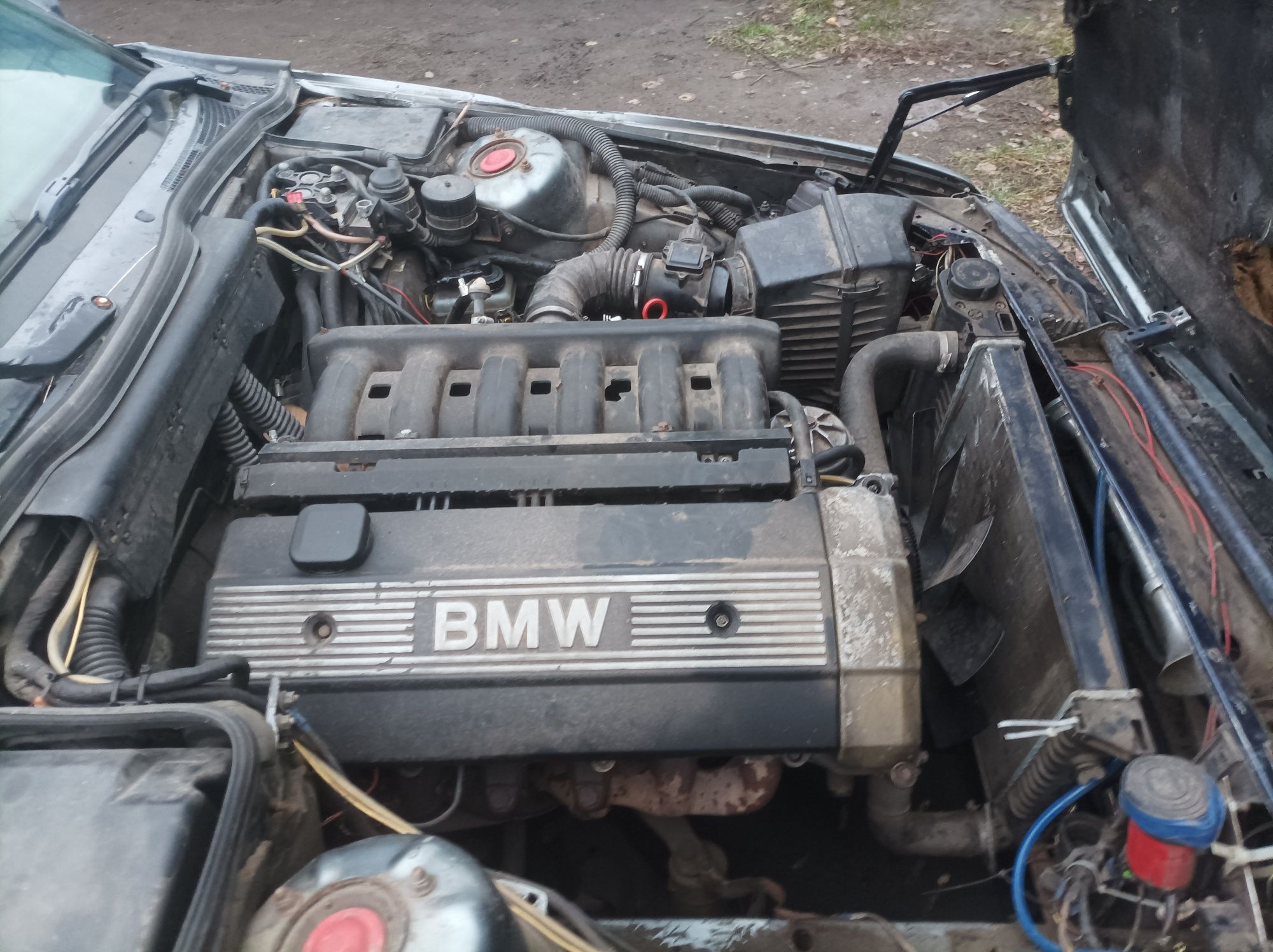 Разборка Шрот BMW БМВ E34 2.0 рестайлинг M50 B20 Simmens