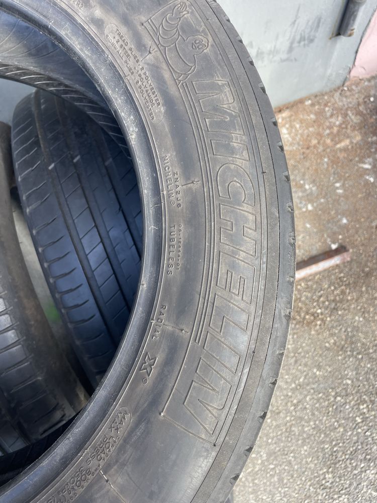 Шини 225/60 r18 Michelin