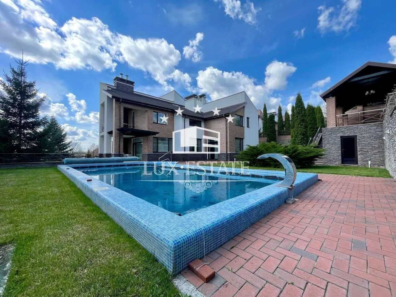 Lux-Estate пропонує в оренду елітний будинок у КМ Зелений Гай