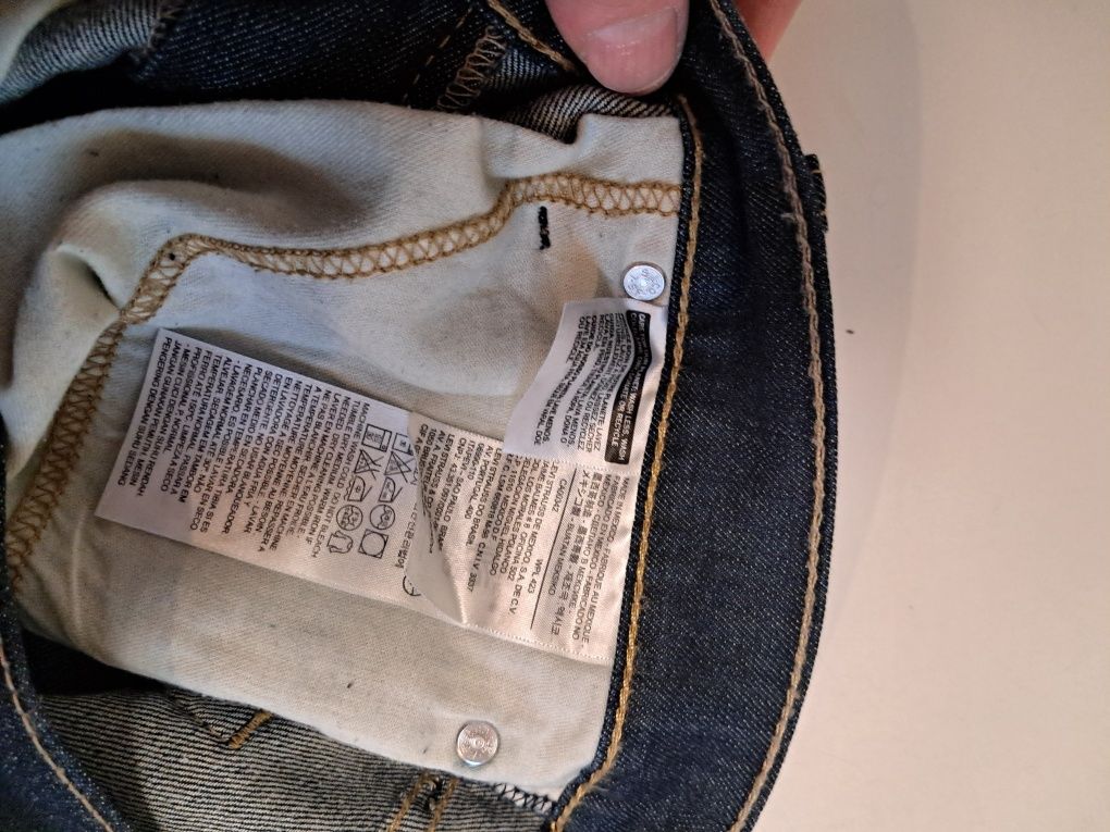 Spodnie jeans Levis Strauss  513  rozm 32/32  Nowe!