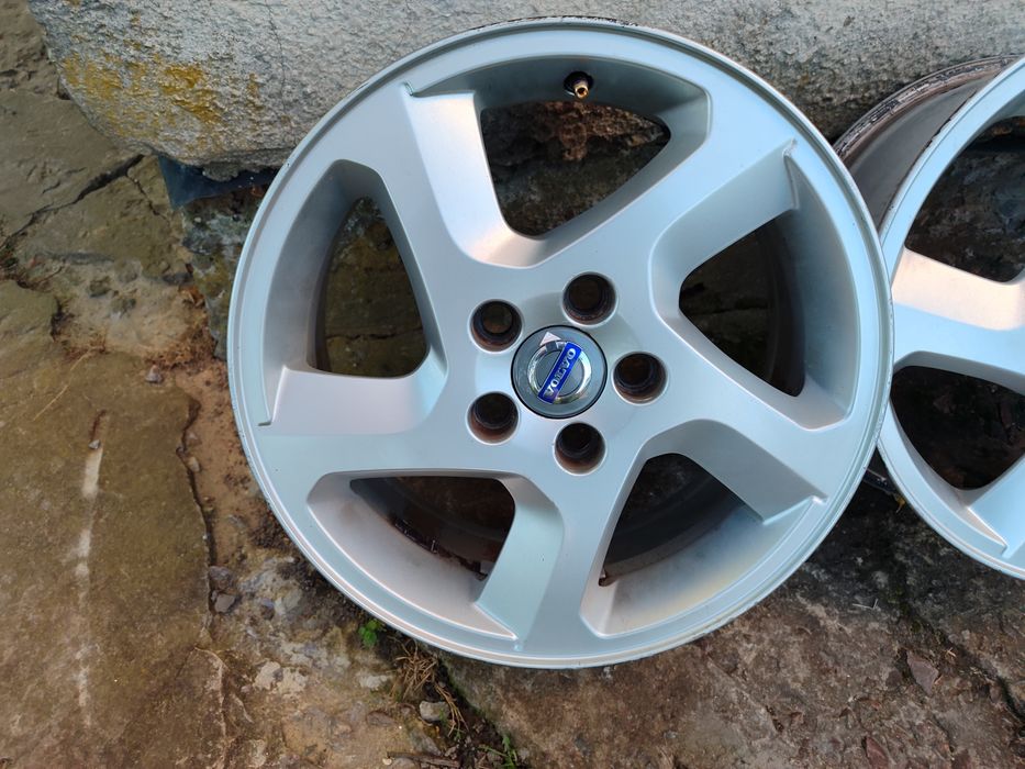 Продам оригінальні диски Volvo R16