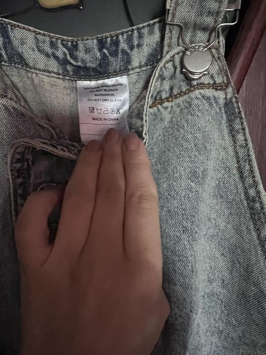 Комбінезон джинсовий