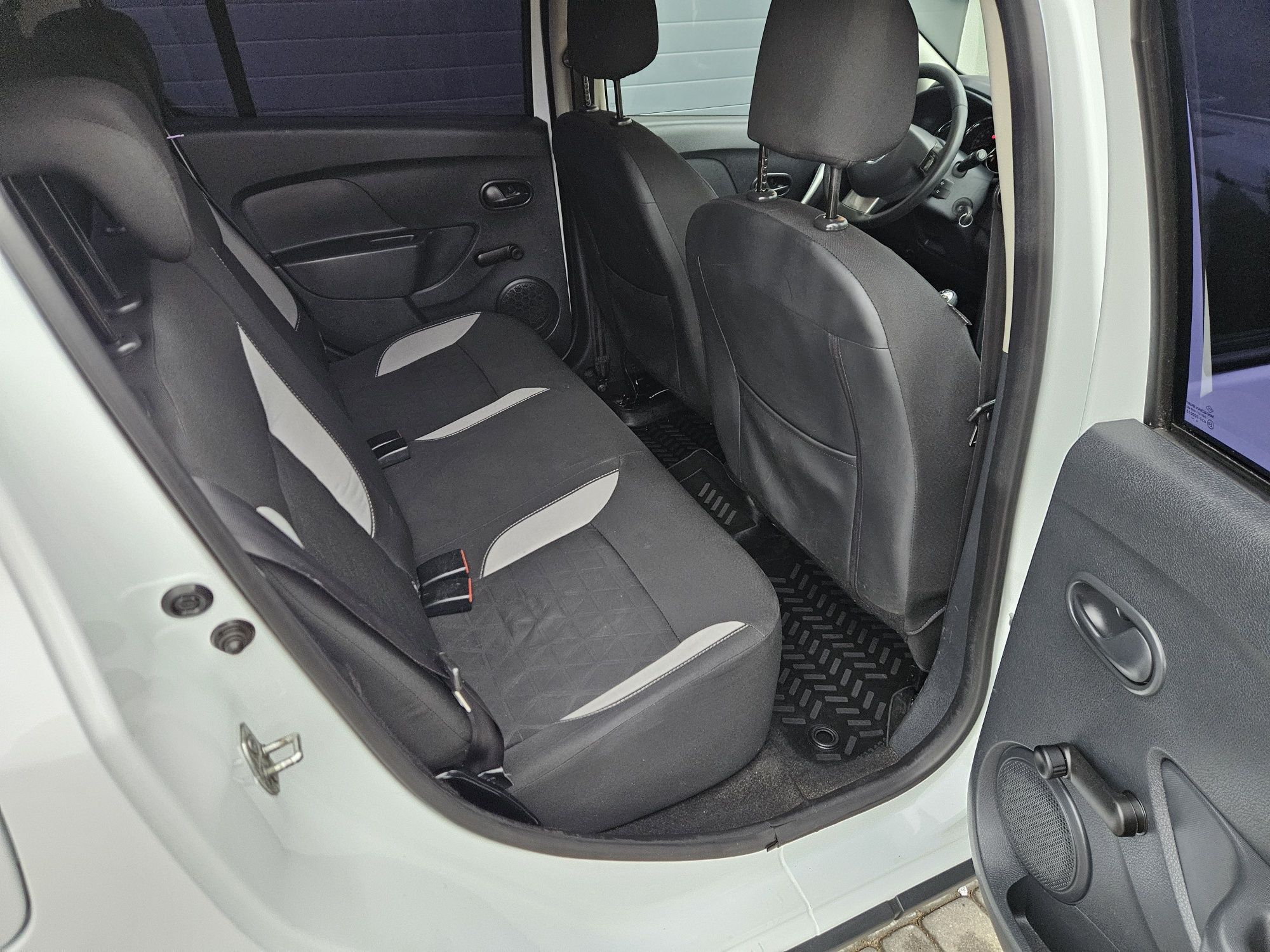 Sandero Stepway 2015r LIFT,kamera, Nawigacja GPS z Niemiec