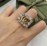 Кольцо Gucci ( Гуччи)  , женское , с регулируемым размером .