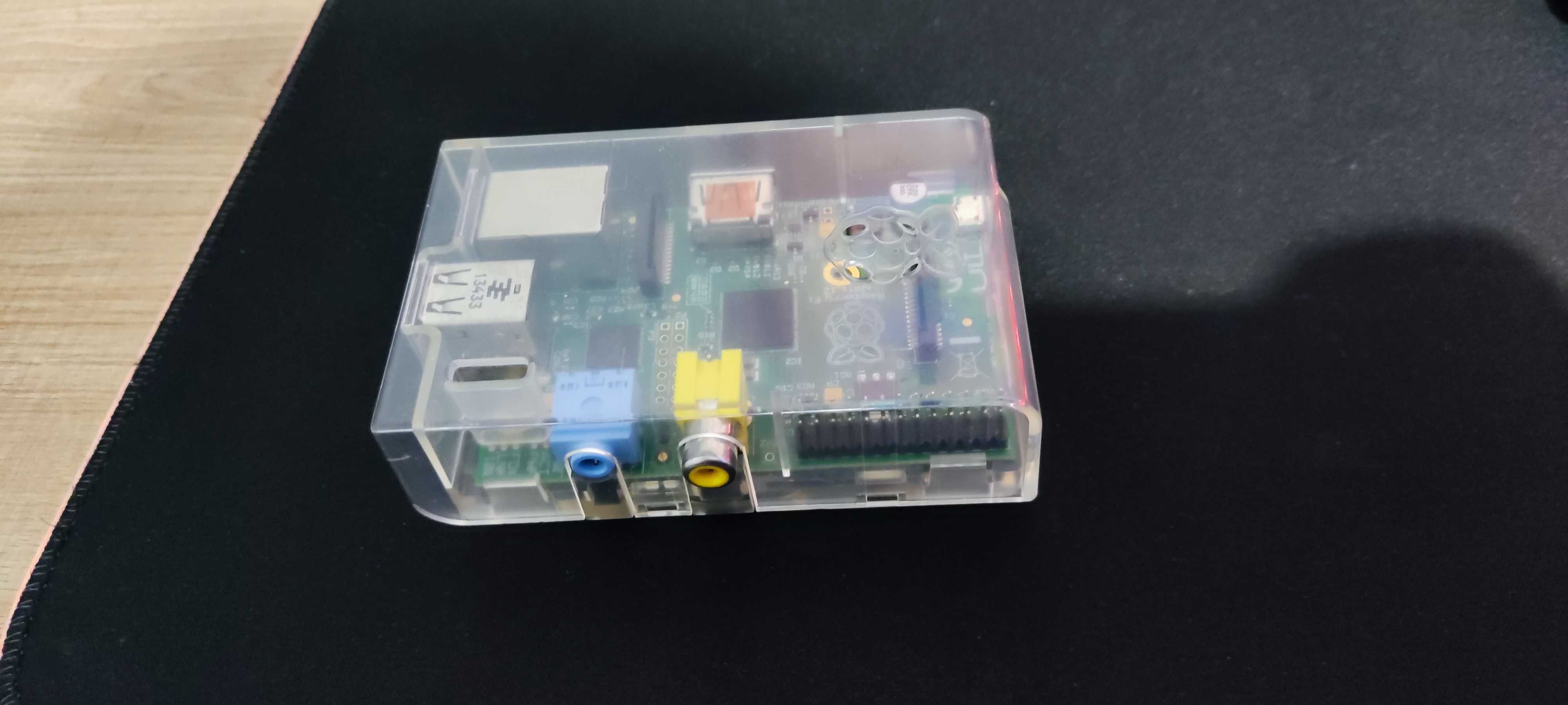 Raspberry Pi 512MB model B 1st Gen