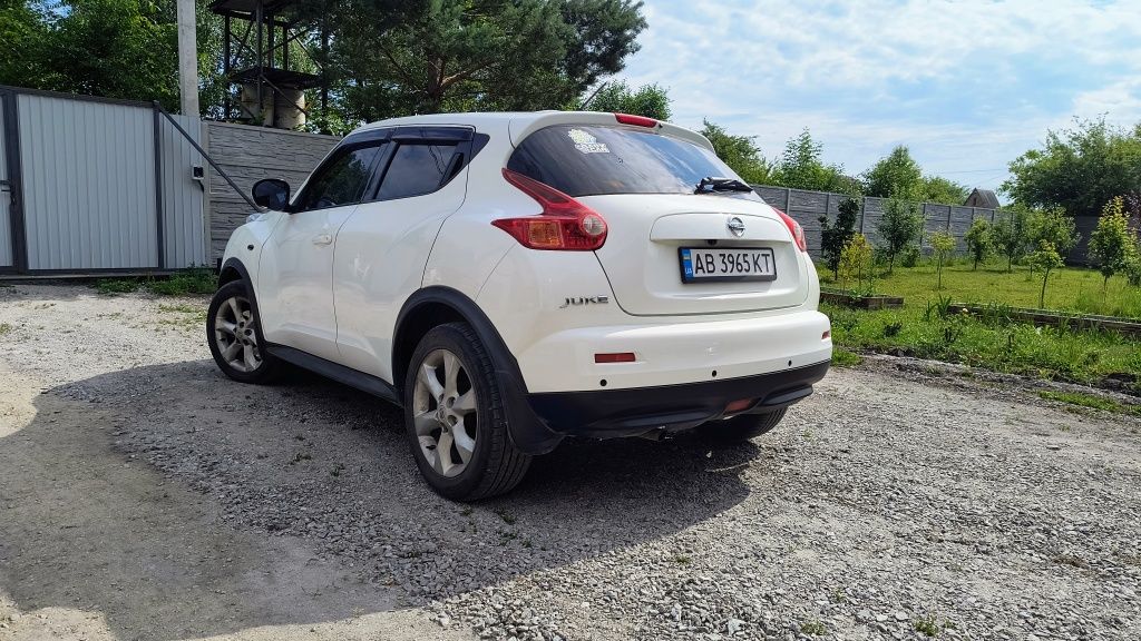 Продам Nissan juke 1.6
