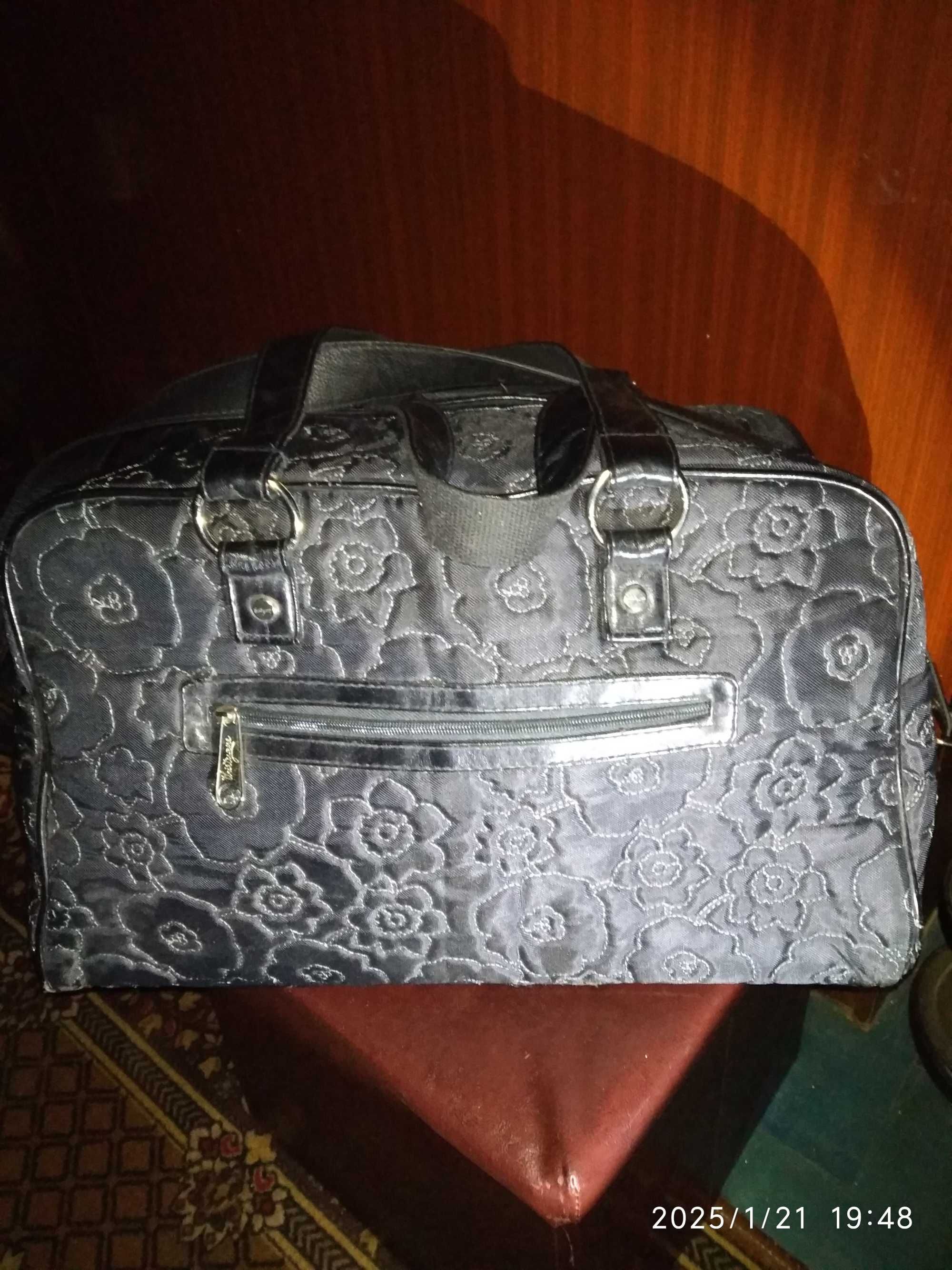 Продаю сумку жен.скую новую Доставка сОЛХ оплата .н/пл на НП