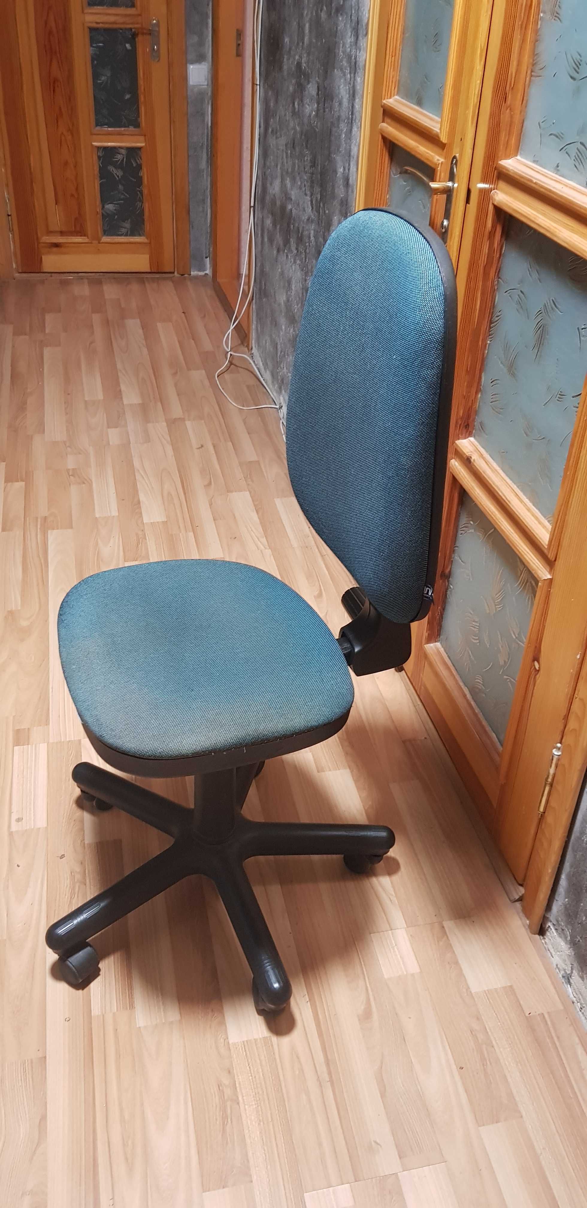 Крісло офісне __