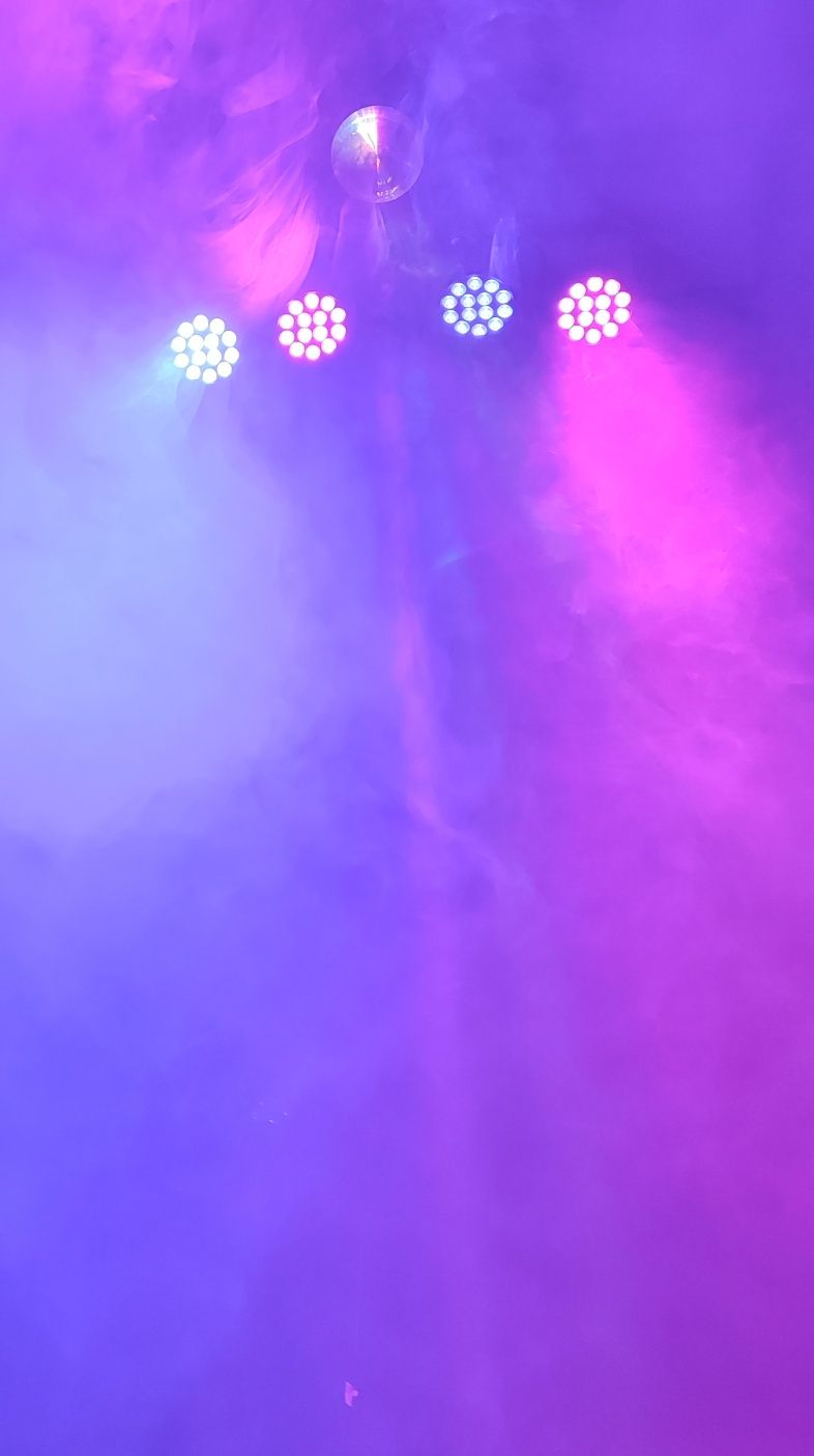 Belka DJ (4 x LED par + revo 4)