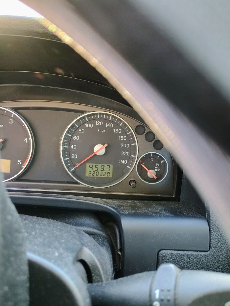 Ford Mondeo MK3 diesel 2,0 l 130 KM