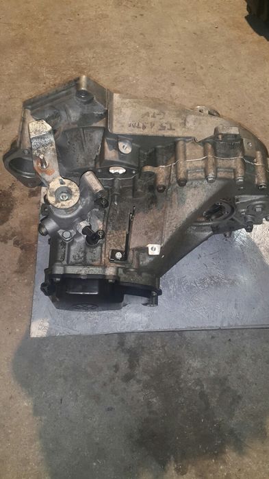 Skrzynia biegow vw T5 T6 1.9TDI 5 biegow