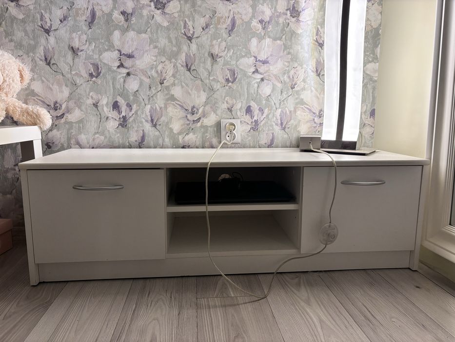 Szafka pod telewizor