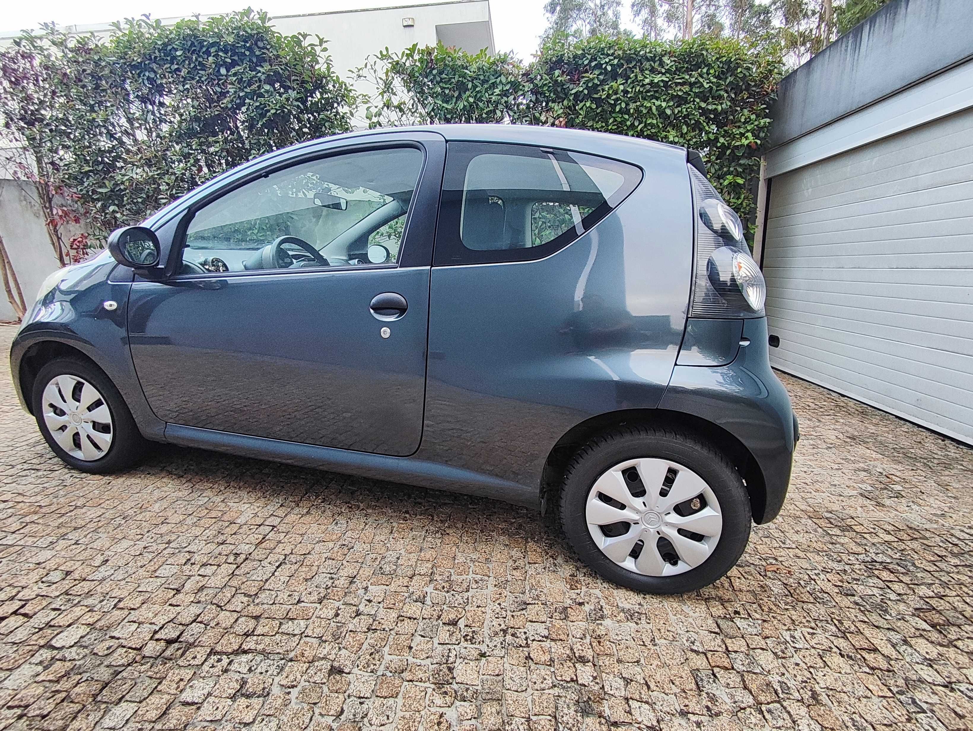 Citroën C1 1.0 VTi * apenas 94.000 kms * muito bom estado * negociável