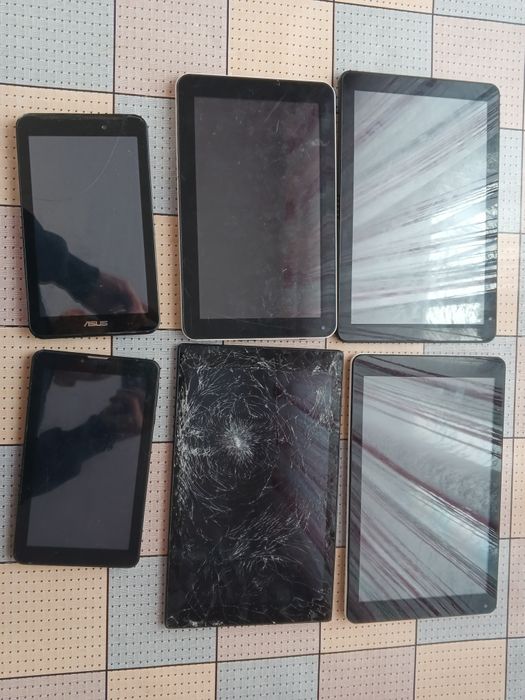 Планшети на відновлення або запчастини