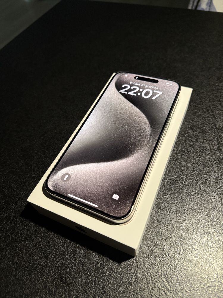 iPhone 15 pro max 256GB etui gratis!