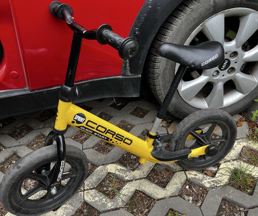 Велосипед - Беговєл. Самокат