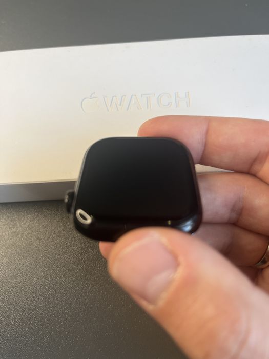 Apple Watch 10 Jet Black 46 mm — стан як новий