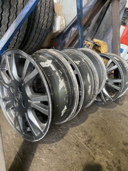 Продам родные диски r16 меган 2