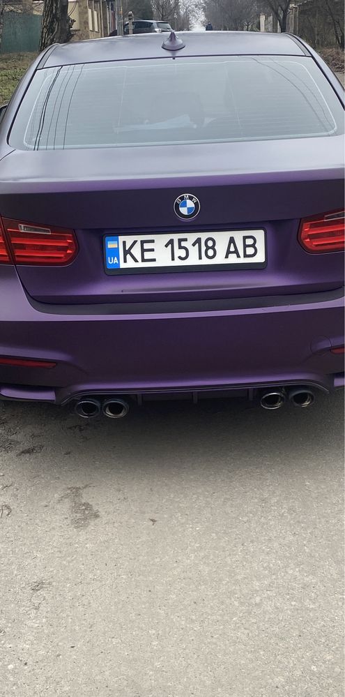 Bmw F30 2012 год