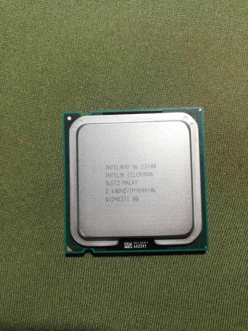 Процесор Intel celeron e3400