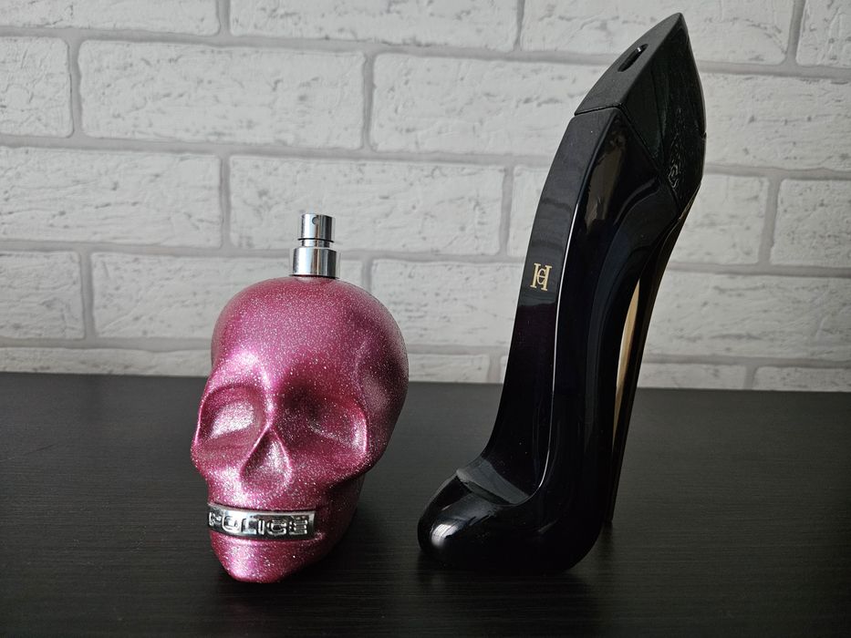 Opakowania od perfum : robot Rabanne , szpilka Good Girl , motor rower